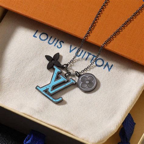 สร้อยคอ louis vuitton ผู้ชาย|louis vuitton.